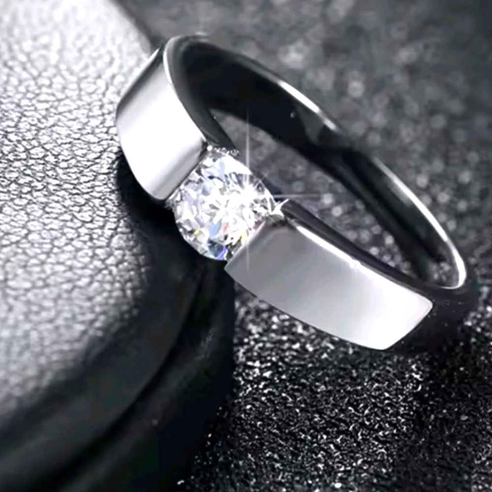 Unisex Sophisticated 925 Silver Solitaire Ring with Modern Design Sz 9